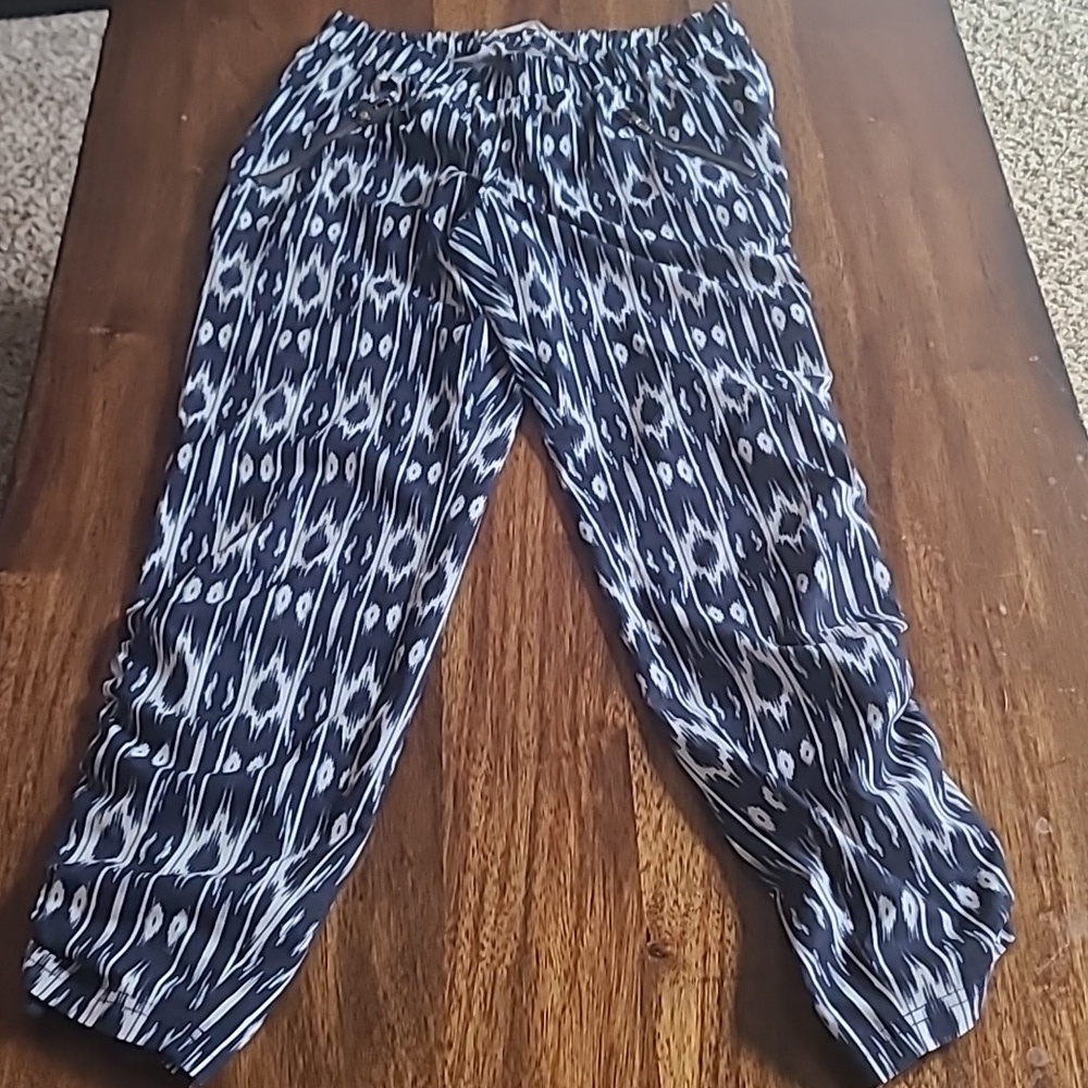 Athleta ruched ankle beach pants Size 4 - Picture 2 of 8
